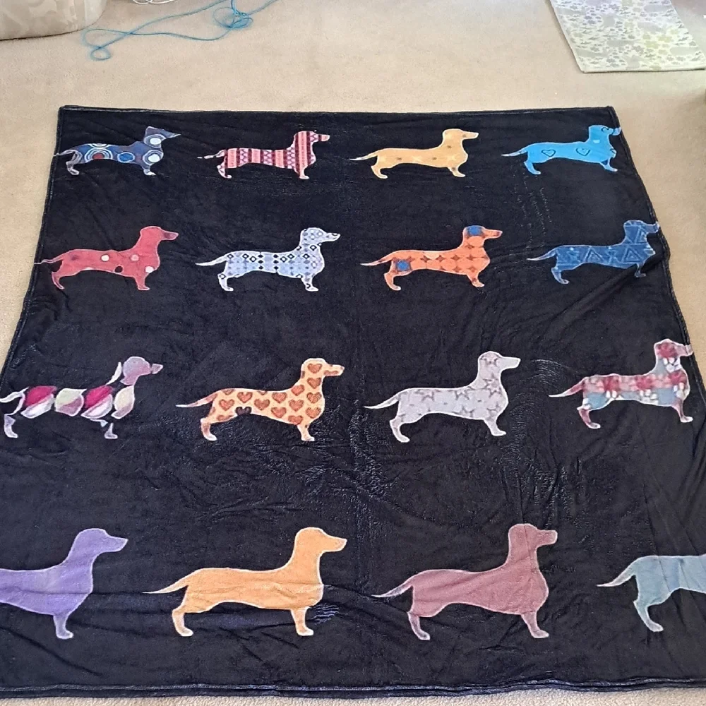 👻Colorful Dachshund Dog 👻Blanket 59 X 72 New No Tag
